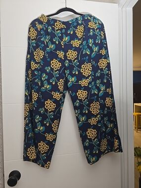 J Crew Women's Blue Wide Leg Crop Palazzo Pant. Pockets. Elastic On Back. Size 6